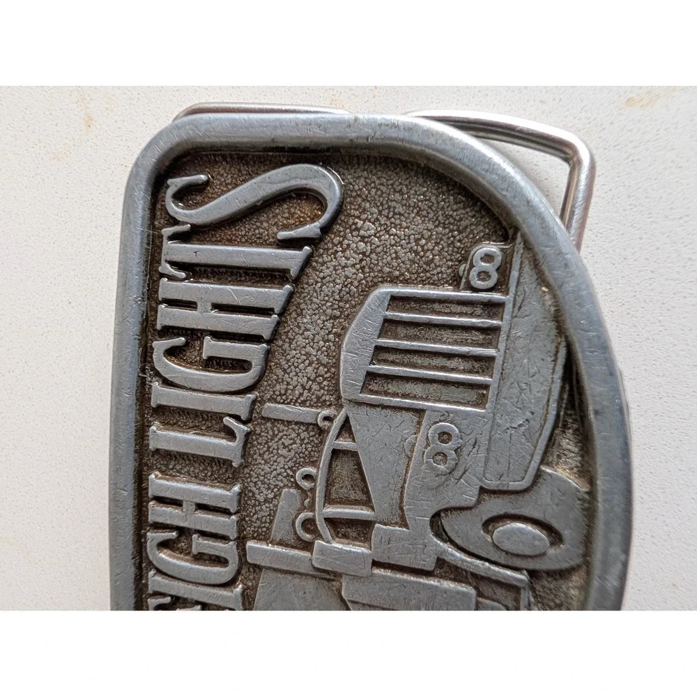 Vintage Raleigh Lights Semi Truck Belt Buckle Pewter Tone Tobacco Promo Big Rig